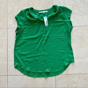 Fun2Fun NWT $45 Green Blouse Sz XL